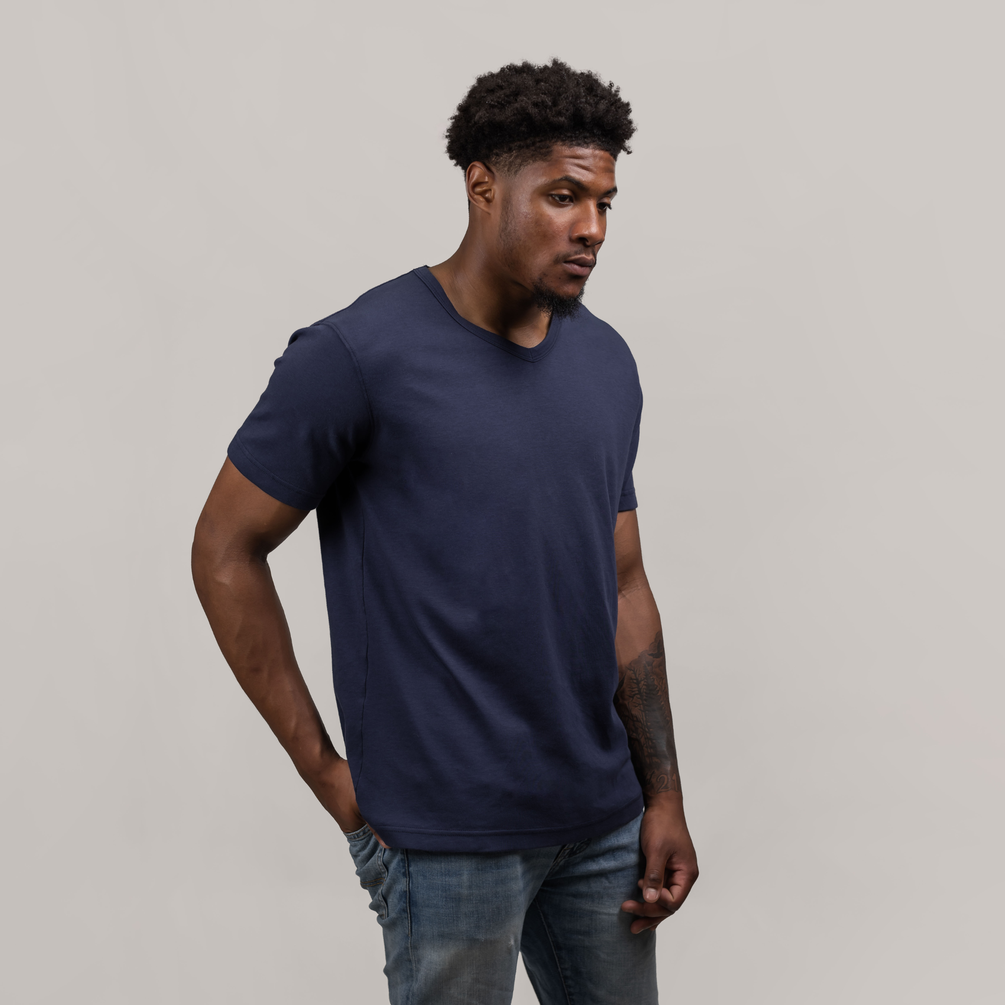 Men's Modern V - Hale