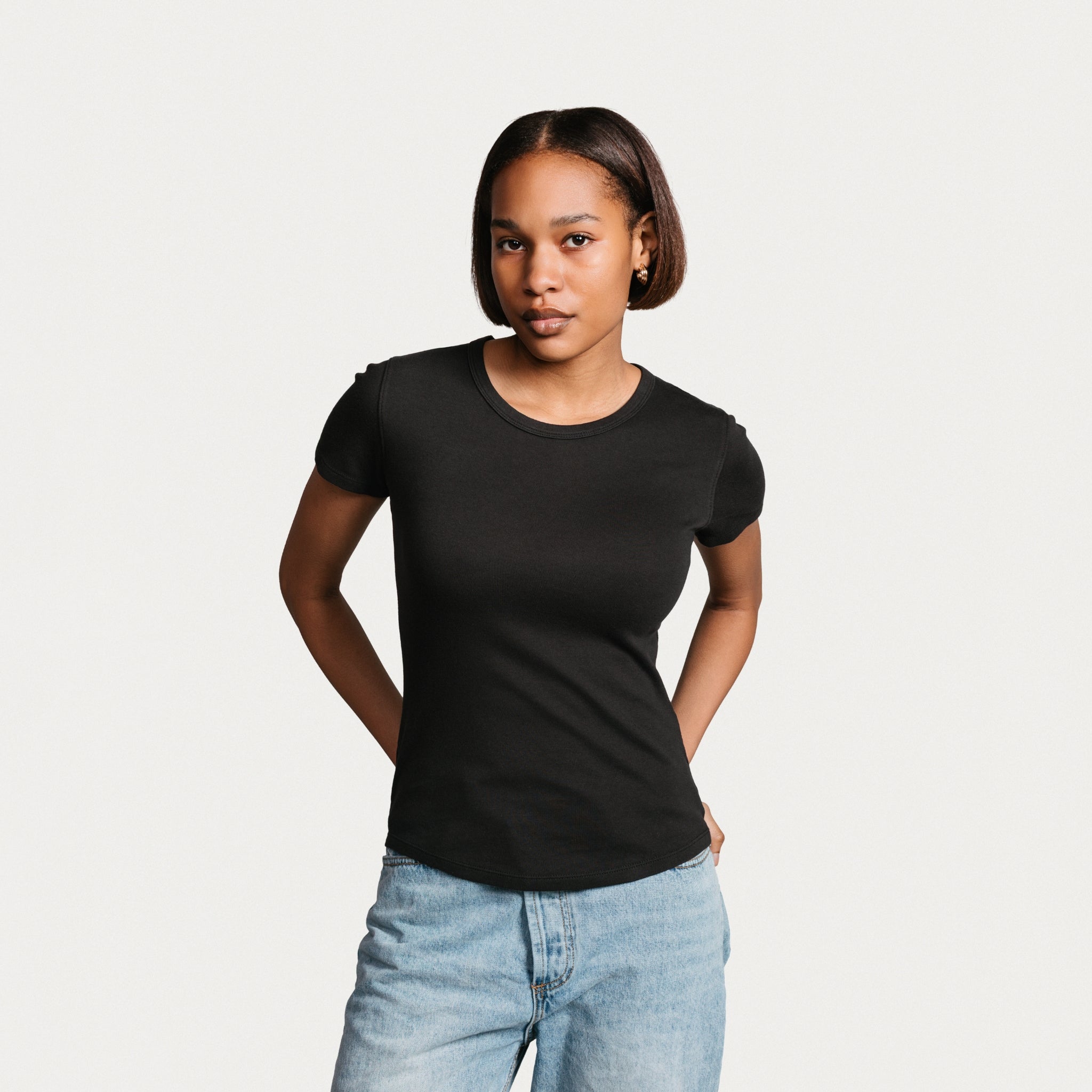 Women's Essential Crew - Lincoln
